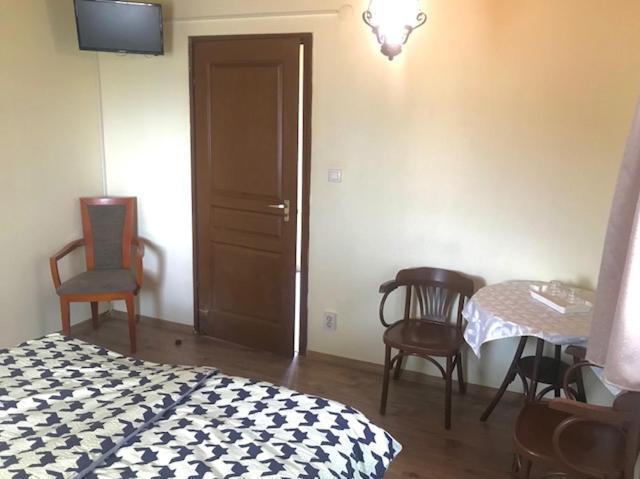 Convoy Panzio Bed & Breakfast Szajol Luaran gambar