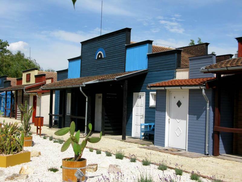 Convoy Panzio Bed & Breakfast Szajol Luaran gambar